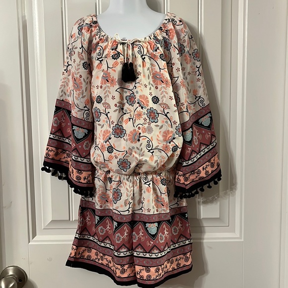 MY MICHELLE GIRLS Floral Lined Romper Size M Pom Pom Fringe with Tassel Tie - Picture 1 of 7